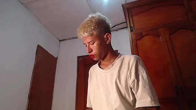 Tessachains 2  online show from 02.28.26