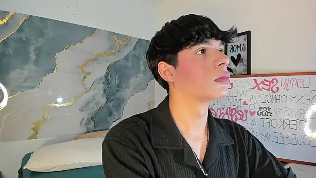 Isaac Kurtt online show from 11.11.25