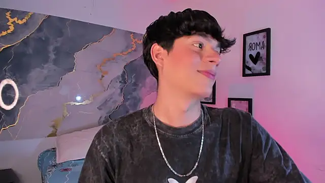 Isaac Kurtt online show from 11.15.25