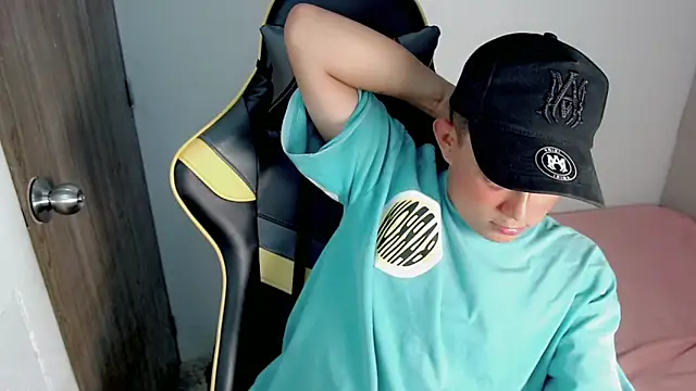 Tatann 18 online show from 11.12.25