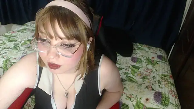 Michi sauria1 online show from 12.15.25