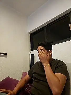 yayo 33 online show from 04.11.26