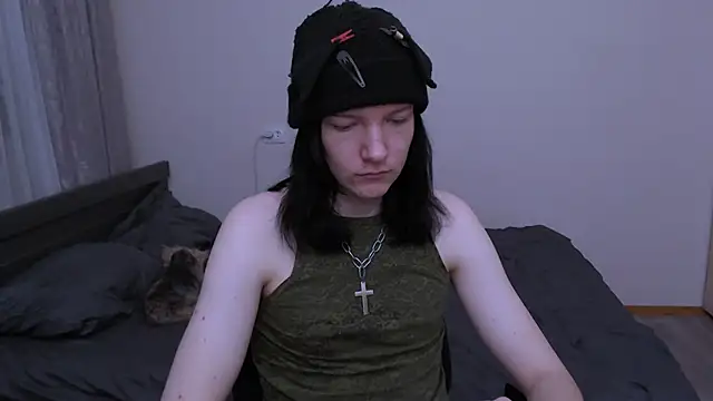 Snapshot of RaidenXL chatting on 11.07.25 RaidenXL online show from 11.07.25