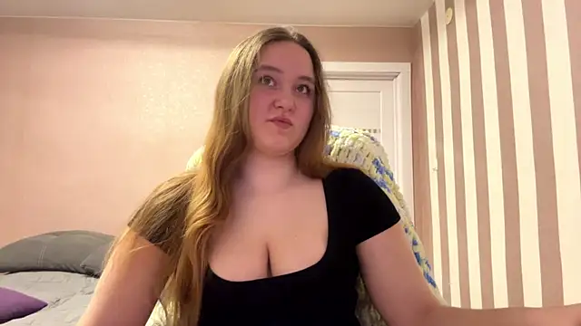 BabyBlissxx online show from 04.21.26