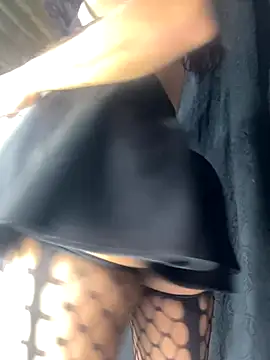 Snapshot of Alexandra_curly chatting on 11.09.25 Alexandra curly online show from 11.09.25