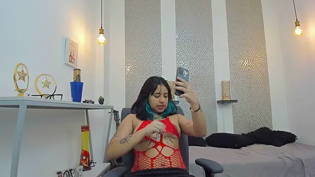 Luary69  online show from 11.07.25