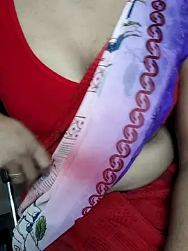 Snapshot of Miss_dolli chatting on 11.29.25 Miss dolli online show from 11.29.25