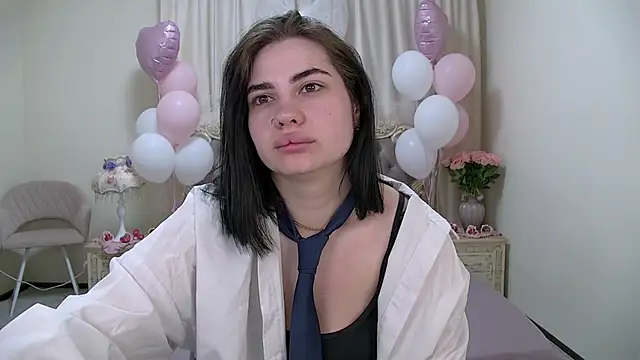 AdrianaTorres online show from 02.20.26