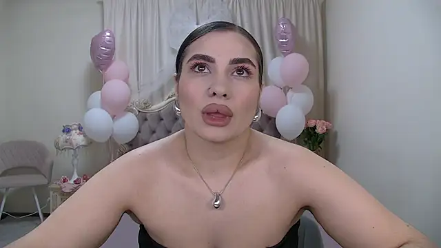 AdrianaTorres online show from 02.26.26