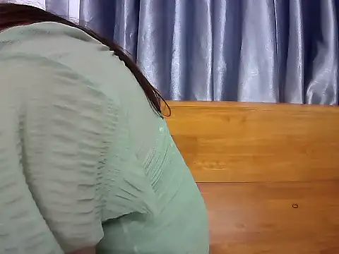 Snapshot of Hatmuaxa chatting on 11.09.25 Hatmuaxa online show from 11.09.25