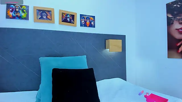 Andhrea Vale online show from 03.31.26