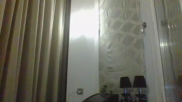 Snapshot of Eva_Glad chatting on 11.12.25 Eva Glad online show from 11.12.25