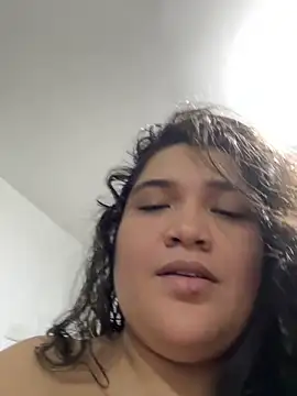 Snapshot of sweetmuslim01 chatting on 11.16.25 sweetmuslim01 online show from 11.16.25