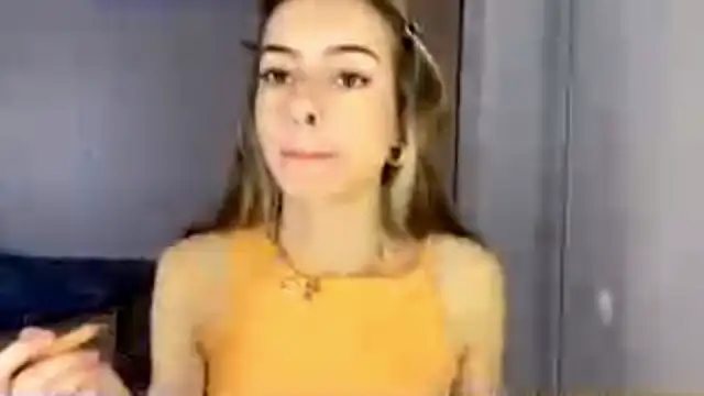 Snapshot of NKaaCroos chatting on 11.08.25 NKaaCroos online show from 11.08.25