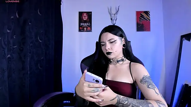 Snapshot of papper_doll chatting on 11.08.25 papper doll online show from 11.08.25