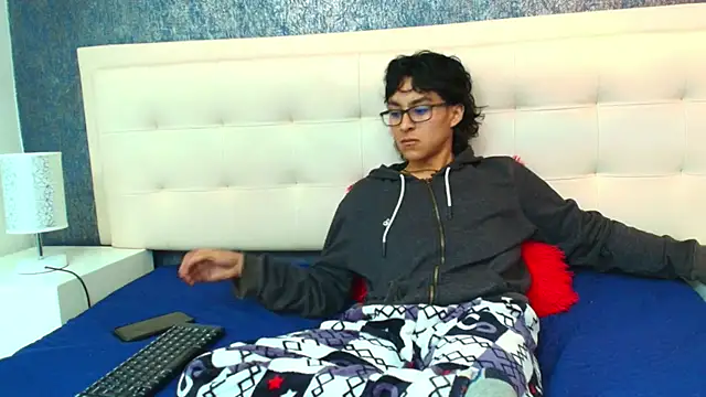 Zoro V online show from 11.07.25