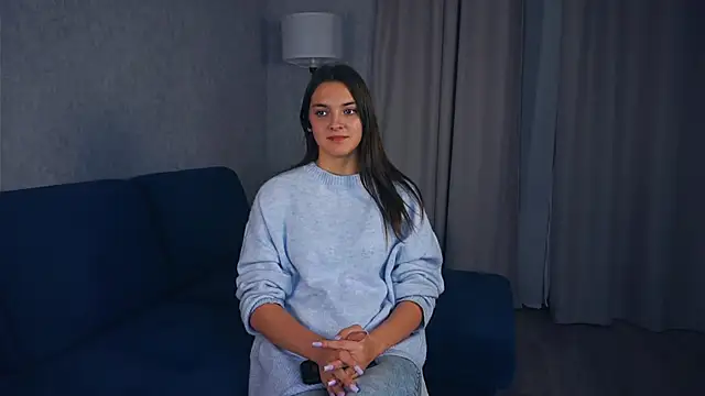 MathaMcrae online show from 11.10.25