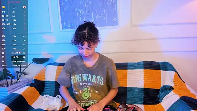 AliceMadnes online show from 03.22.26