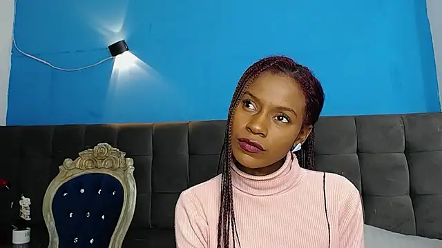 Aliis Love online show from 11.20.25