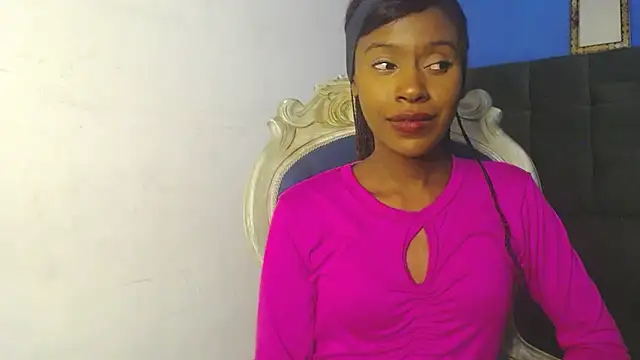 Aliis Love online show from 11.28.25