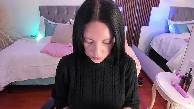 Snapshot of Neo_sarah_ chatting on 02.06.26 Neo sarah online show from 02.06.26