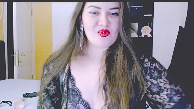 Snapshot of _bade_tasci_ chatting on 11.13.25 bade tasci online show from 11.13.25