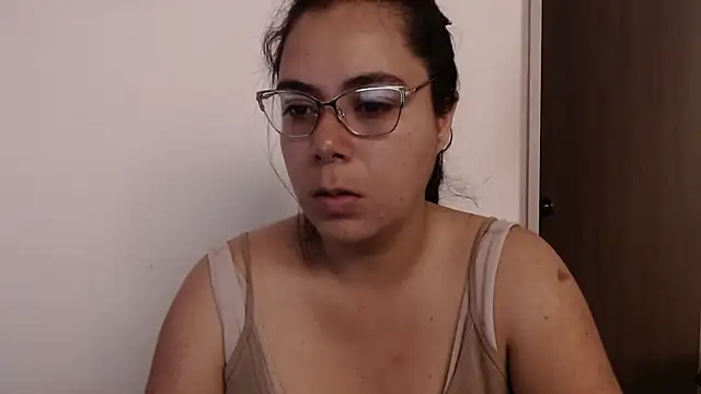 LorieFerrer online show from 03.08.25