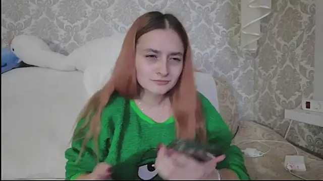 SweetLiaison online show from 11.13.25