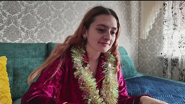 SweetLiaison online show from 12.16.25