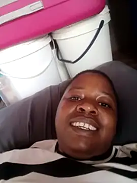 CUTE V 123 online show from 11.27.25