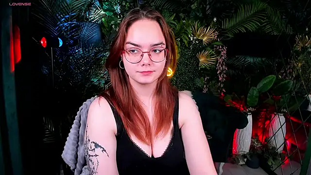 Lily  Evans online show from 11.25.25