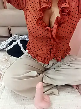 Sexy Divya   online show from 11.21.25