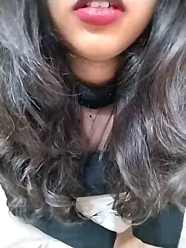 Sexy Divya   online show from 12.05.25