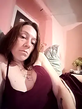 Snapshot of aldelia chatting on 11.08.25 aldelia online show from 11.08.25