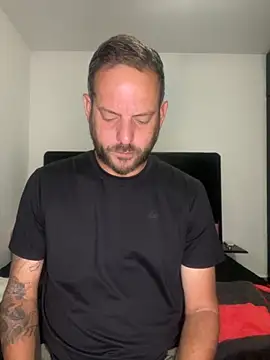 Snapshot of vanevip123 chatting on 11.18.25 vanevip123 online show from 11.18.25