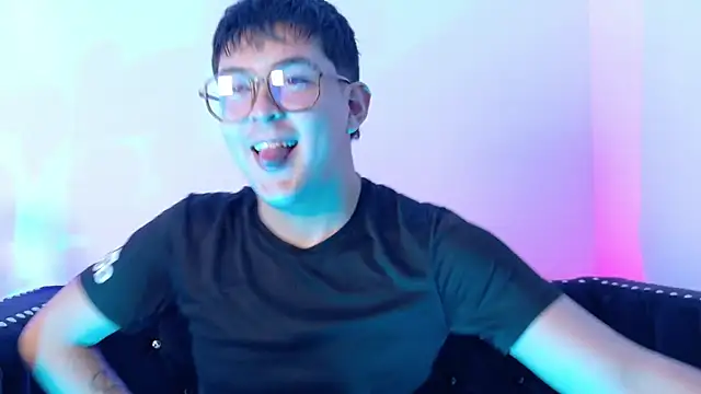 Valentin X online show from 11.29.25