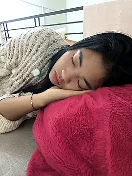 Lynly k2 online show from 03.20.26