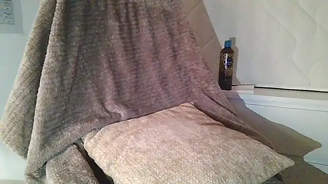 Snapshot of JAY20C16 chatting on 02.18.26 JAY20C16 online show from 02.18.26