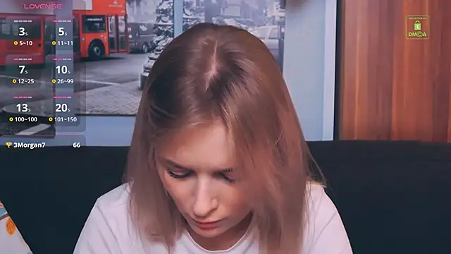 LunaAstra online show from 11.10.25