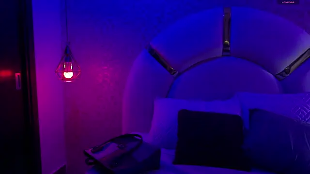 aria sm online show from 11.12.25