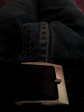 Snapshot of its__aaru chatting on 11.10.25 its aaru online show from 11.10.25