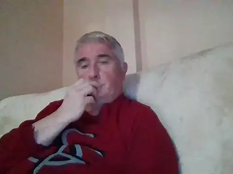 Snapshot of Cumlover5534 chatting on 12.25.24 Cumlover5534 online show from 12.25.24