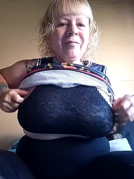 1milfemma online show from 11.23.25