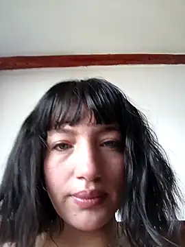 Luna juicy online show from 12.01.25