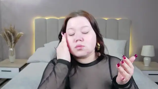 Snapshot of EvaNova_ chatting on 03.01.26 EvaNova online show from 03.01.26