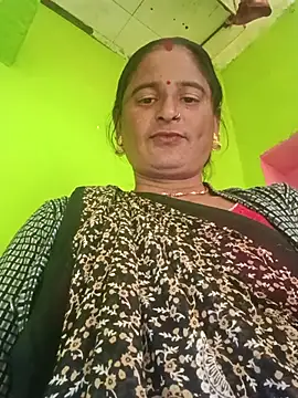 Quin love143 online show from 11.23.25