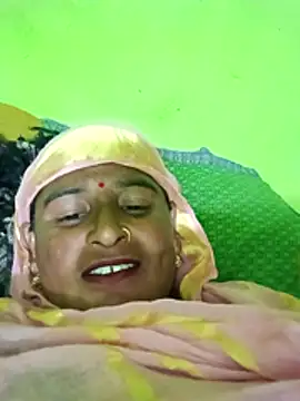 Quin love143 online show from 11.24.25