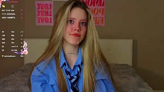 Snapshot of TiffinyMergist chatting on 01.16.26 TiffinyMergist online show from 01.16.26