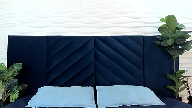 Noah dupont  online show from 11.26.25