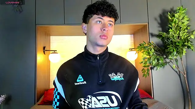 Noah dupont  online show from 01.12.26